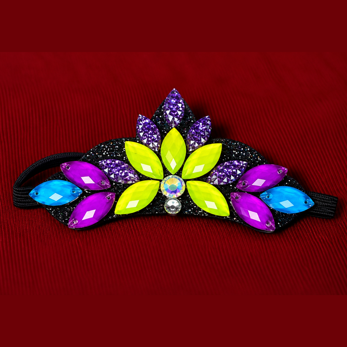 Modelo Coronitas